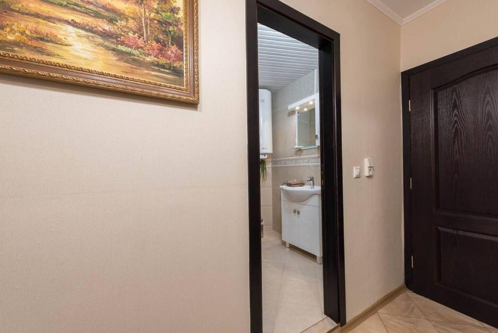 Vazov Residence , two bedroom top centre apartment Varna Buitenkant foto